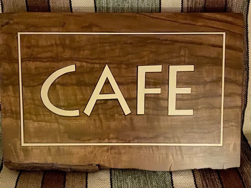 sign writing painting byron bay mullumbimby
